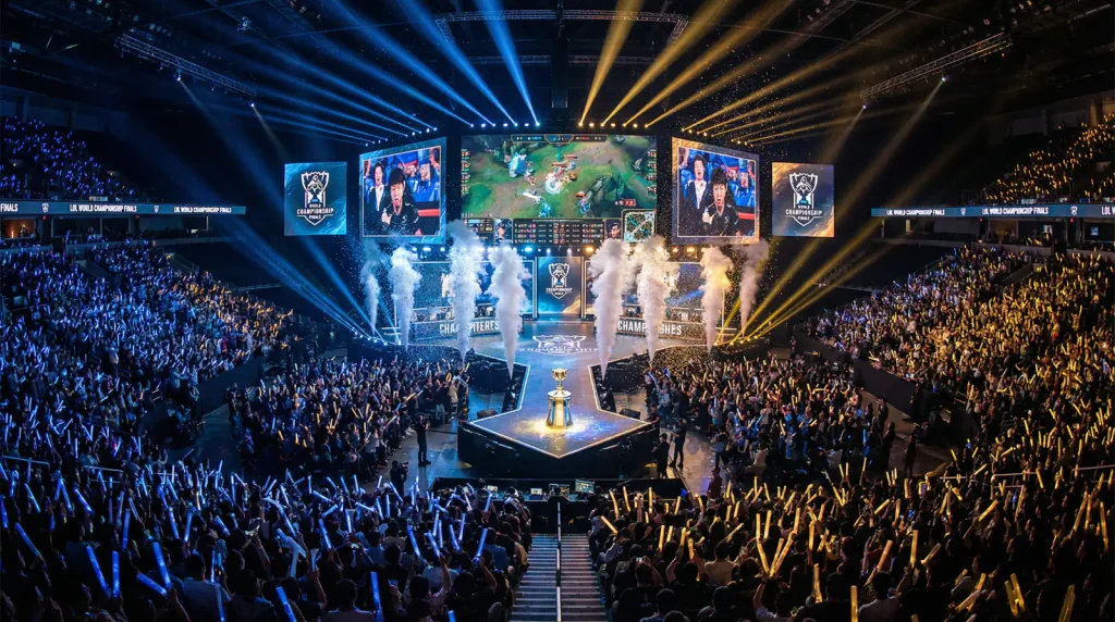 Scène de la finale des Worlds League of Legends dans une grande arène esport